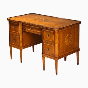 Scrivania in stile Luigi XVI in legno