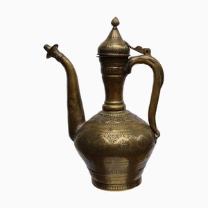 Islamischer Vintage Messingkrug, 1940er