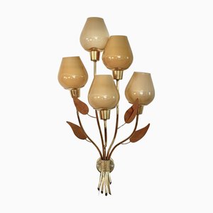 Monumentale Wandlampe mit Blumenmuster aus Messing & Glas, 1940er