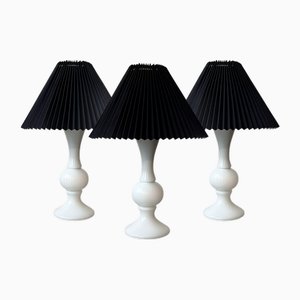 Schwedische Vintage Tischlampen von Uno & Östen Kristiansson für Luxus, 1960er, 3er Set