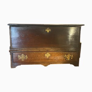 Cajonera galesa de roble, 1800