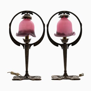Lámparas de mesa estilo Art Nouveau de vidrio rosa y latón, Francia, años 70. Juego de 2