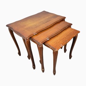 Tables Gigognes Louis XIV Vintage en Chêne Sculpté, France, Set de 3
