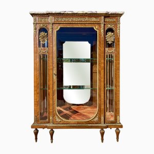 Vitrina estilo Luis XVI de Mercier Frères