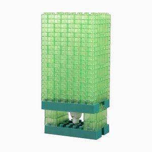 Lámpara de mesa escandinava de plástico verde