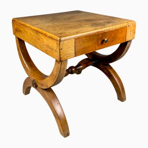 Mesa auxiliar vintage de madera con cajón