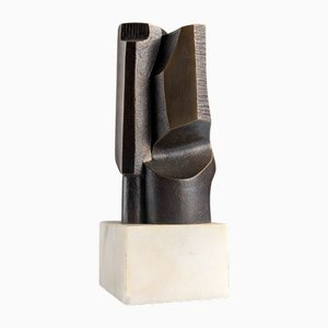 Escultura abstracta de bronce de Joaquín Rubio Camín, 1976