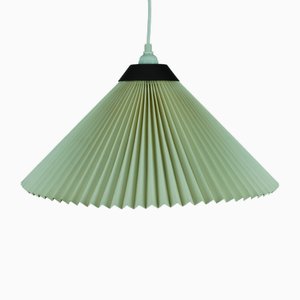 Ø50 Modell 12 Hängelampe von Tage Klint für Le Klint, 1980er