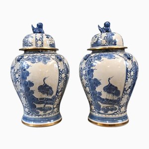 Chinese Qing Lidded Ginger Jars in Blue and White Porcelain, Set of 2
