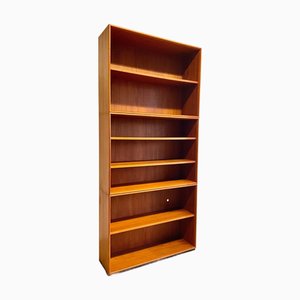 Mid-Century Modern RY-16 Book Shelf or Display Cabinet in Teak attributed to Hans J. Wegner for Ry-Mobler, Denmark, 1950s