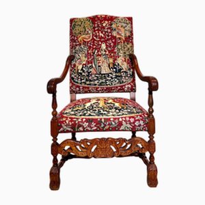 Poltrona Tapestry con struttura in legno