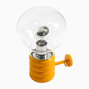Vintage Space Age Glühbirne Wandlampe von Ingo Maurer, 1960er