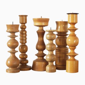 Skandinavische Kerzenhalter aus Holz, 6 . Set