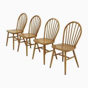 Skandinavische Vintage Esszimmerstühle mit Spindelrücken, 1960er, 4er Set