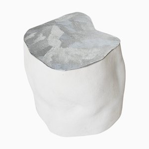 Baie Side Table in Chamotte Stoneware and Aluminum by Alice Lahana Studio