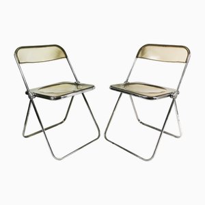 Giancarlo Piretti's Plia Folding Chair