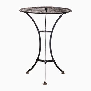 Table De Jardin Ronde Vintage En Métal - Label Emmaüs Table De Jardin Ronde Vintage En Métal - Label Emmaüs