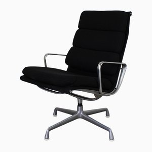 Herman Miller Online Shop | Shop Furniture at Pamono