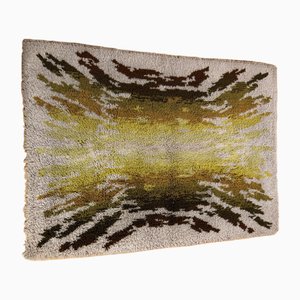 Buy Space Age Rugs & Carpets at Pamono