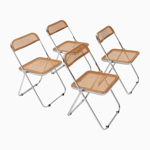 Giancarlo Piretti's Plia Folding Chair