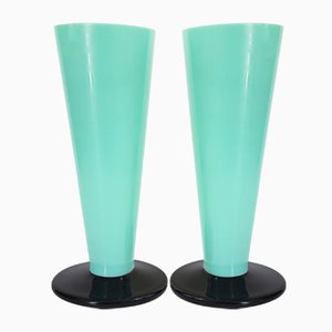 Art Deco Vasen aus Opalglas in Schwarz & Grün, 1920er, 2er Set