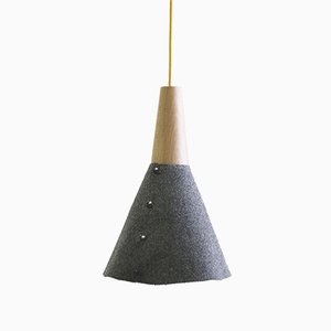 Bu Lampe von Studio Deusdara