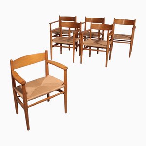 Side Chairs & Dining Chairs by Hans J. Wegner online at Pamono