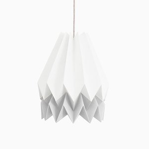 Polar White Origami Lampe mit hellgrauen Streifen von Orikomi
