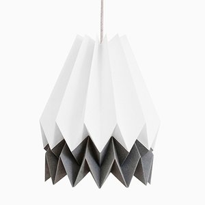 Lampe Origami PLUS Blanc Polaire avec Bande Gris Alpin par Orikomi