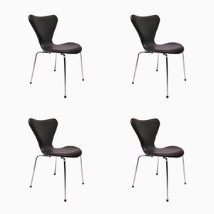 Chaises Modèle 3107 Seven en Cuir Noir par Arne Jacobsen pour Fritz Hansen, 1980s, Set de 4