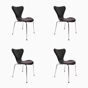 Model 3107 Seven Chairs in Black Leather by Arne Jacobsen for Fritz Hansen, 1980s, Set of 4