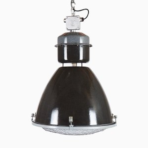 Lámpara colgante de fábrica grande de vdrio parabólico, años 50