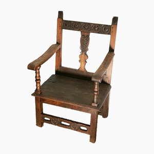 Antiker Beistellstuhl aus Holz