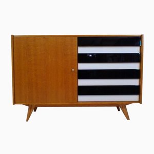 Credenza piccola di Jiří Jiroutek per Interier Praha, 1963