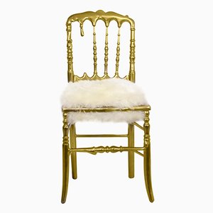 Silla Emporium bañada en oro con asiento de piel de BDV Paris Design