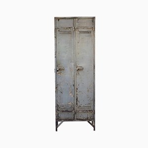 Original Industriemöbel kaufen | Pamono Online Shop