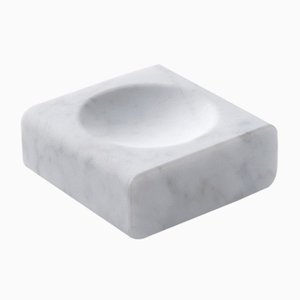 Kleine Pillow Schale in Bianco Carrara-Marmor von John Pawson für Salvatori, 2018