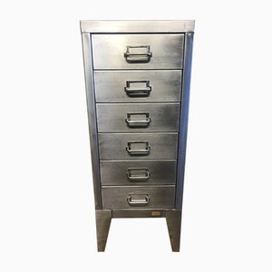 Original Industriemöbel kaufen | Pamono Online Shop