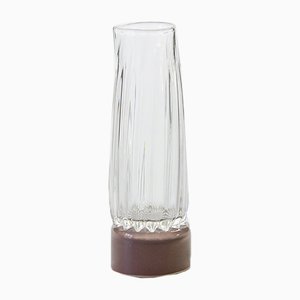 Caraffa con base Mocha, vetro soffiato a mano di Atelier George