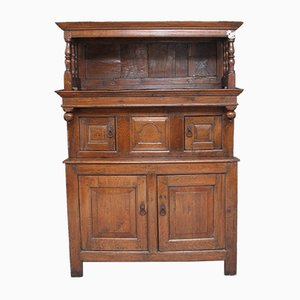 Credenza in noce in tre parti, XVIII secolo