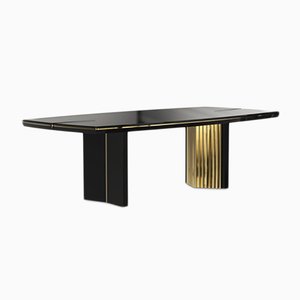 Beyond Dining Table from BDV Paris Design furnitures