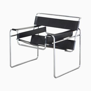 Sedia Wassily B3 vintage in pelle nera di Marcel Breuer per Knoll International