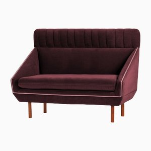 Agnes L Couch by Mambo Unlimited Ideas