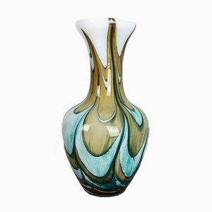 Italienische Opalglasvase von Carlo Moretti, 1970er