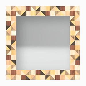 Specchio Triangles in legno della serie Dolcevita di Lignis