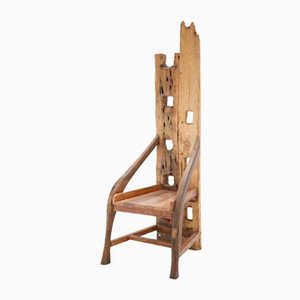 Silla francesa escultural de nogal y olivo, años 40