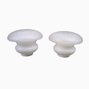 Vintage Tischlampen aus Milchglas, 2er Set