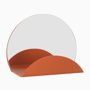 Espejo y perchero Costellation naranja de Anna Mercurio para Formae