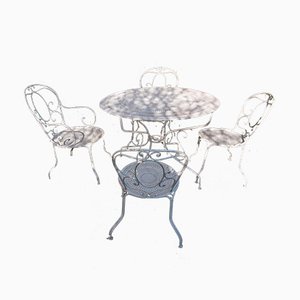 Designer Gartentische online kaufen bei Pamono