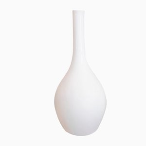 Small Vintage White Vase from KPM Berlin, 1970s